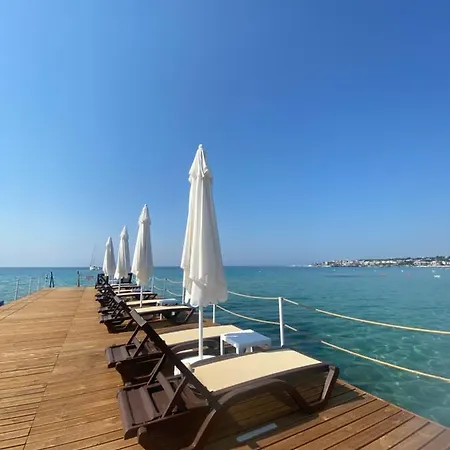 Ξενοδοχείο με διαμερίσματα Seaside
