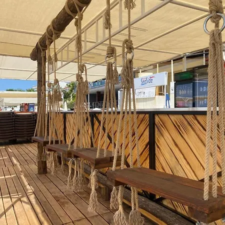 Апарт-отель Seaside 3*