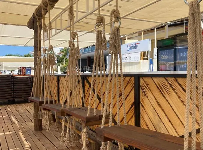 Aparthotel Seaside 3*