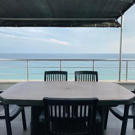 Aparthotel Seaside 3*